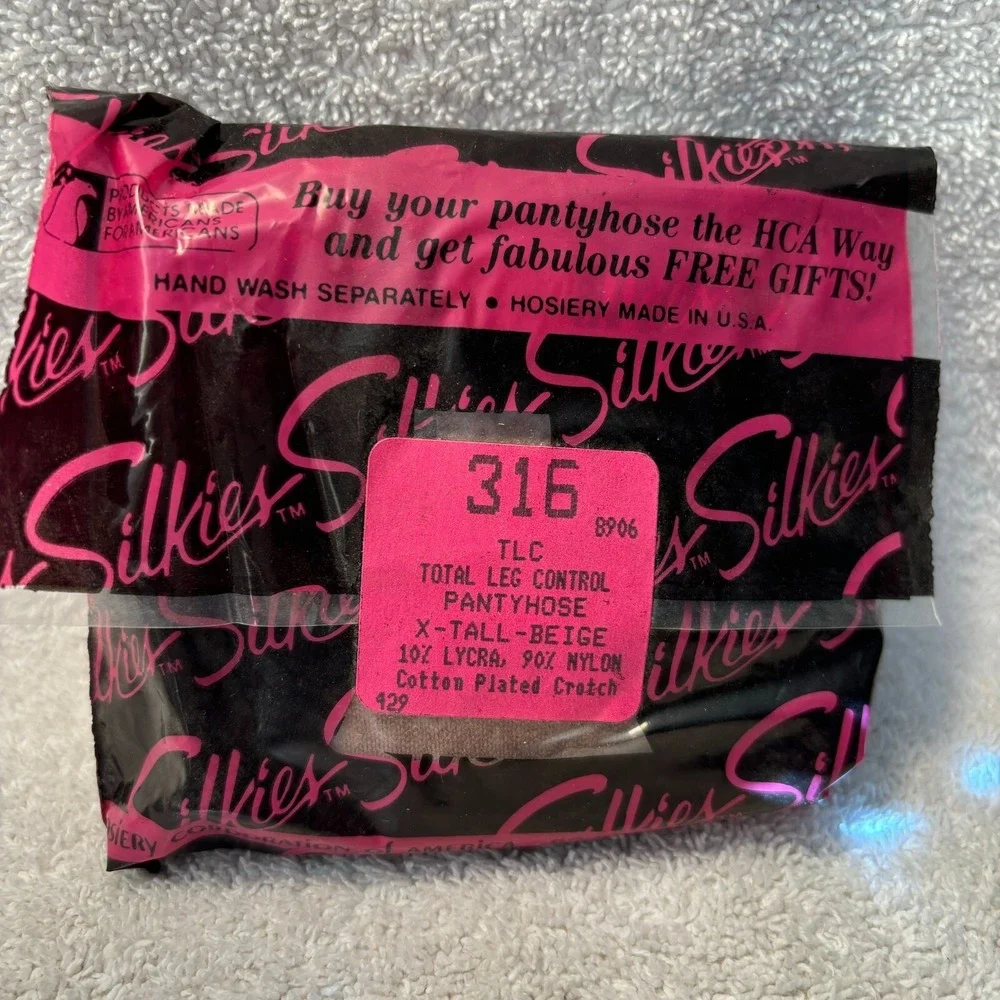 Silkies TLC Total Leg Control Pantyhose  Size X-Tall -Beige  10% Lycra 90% Nylon